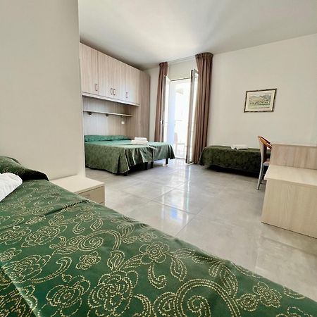 לידו די ג'סולו Hotel Terramare מראה חיצוני תמונה