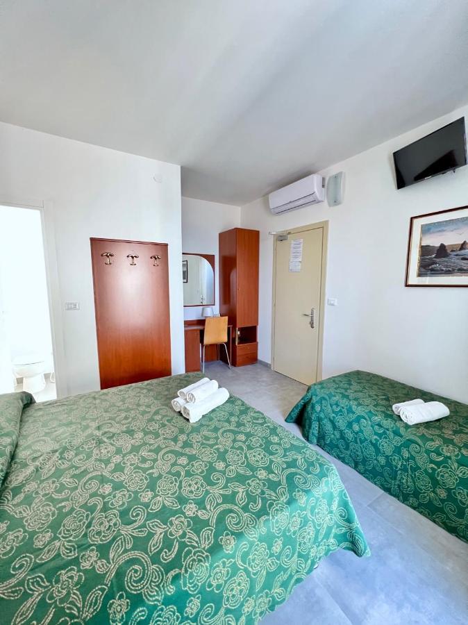 לידו די ג'סולו Hotel Terramare מראה חיצוני תמונה